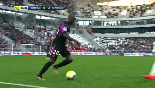 图拉姆：我们踢得很认真，我们是强大的团队，这对年轻人有益（图拉姆：我们态度投入，团队实力雄厚，这对年轻球员大有裨益）