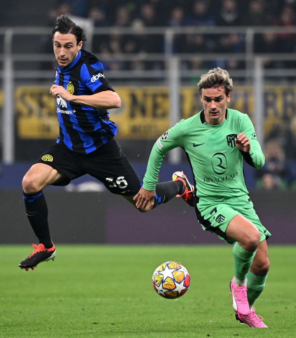 中超11月最佳球员候选：法比奥领衔，王燊超、吴曦、侯森在列（中超11月最佳球员候选出炉：法比奥领衔，王燊超、吴曦、侯森入选）