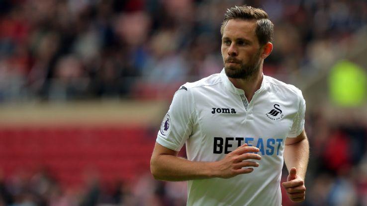 山东男篮胜北京队，许利民不满球员表现称暴露问题有帮助（山东男篮击败北京，许利民仍不满球员表现：暴露问题也是好事）