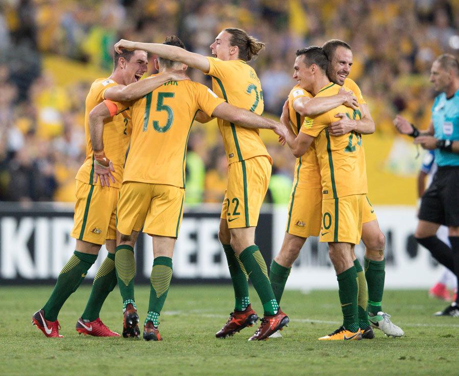 那不勒斯vs尤文首发：丁丁缺阵！霍伊伦，伊尔迪兹在列