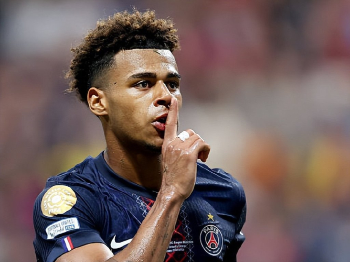 武汉三镇陈哲超、郑浩乾加盟球队