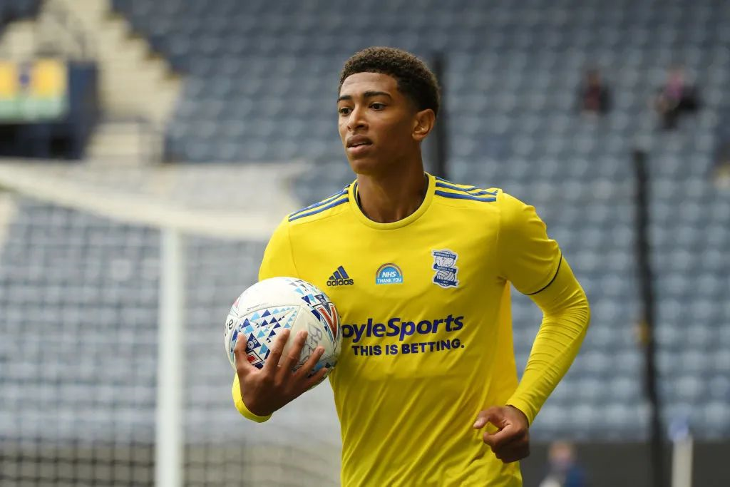 狮吼工作人员：奥谢已经成功入籍澳大利亚，可以出战世界杯（狮吼官员透露：奥谢已完成澳洲入籍，获准征战世界杯）