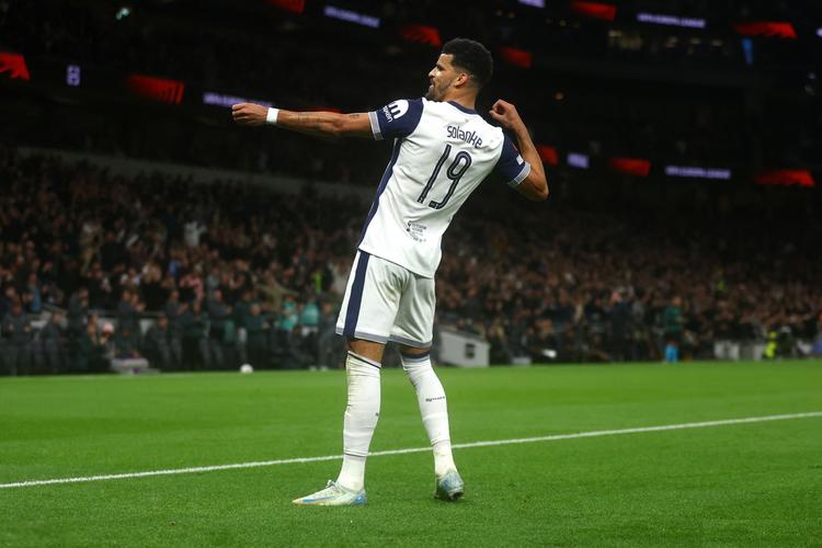 范佩西：阿贾克斯杯赛轮换和我有什么关系？