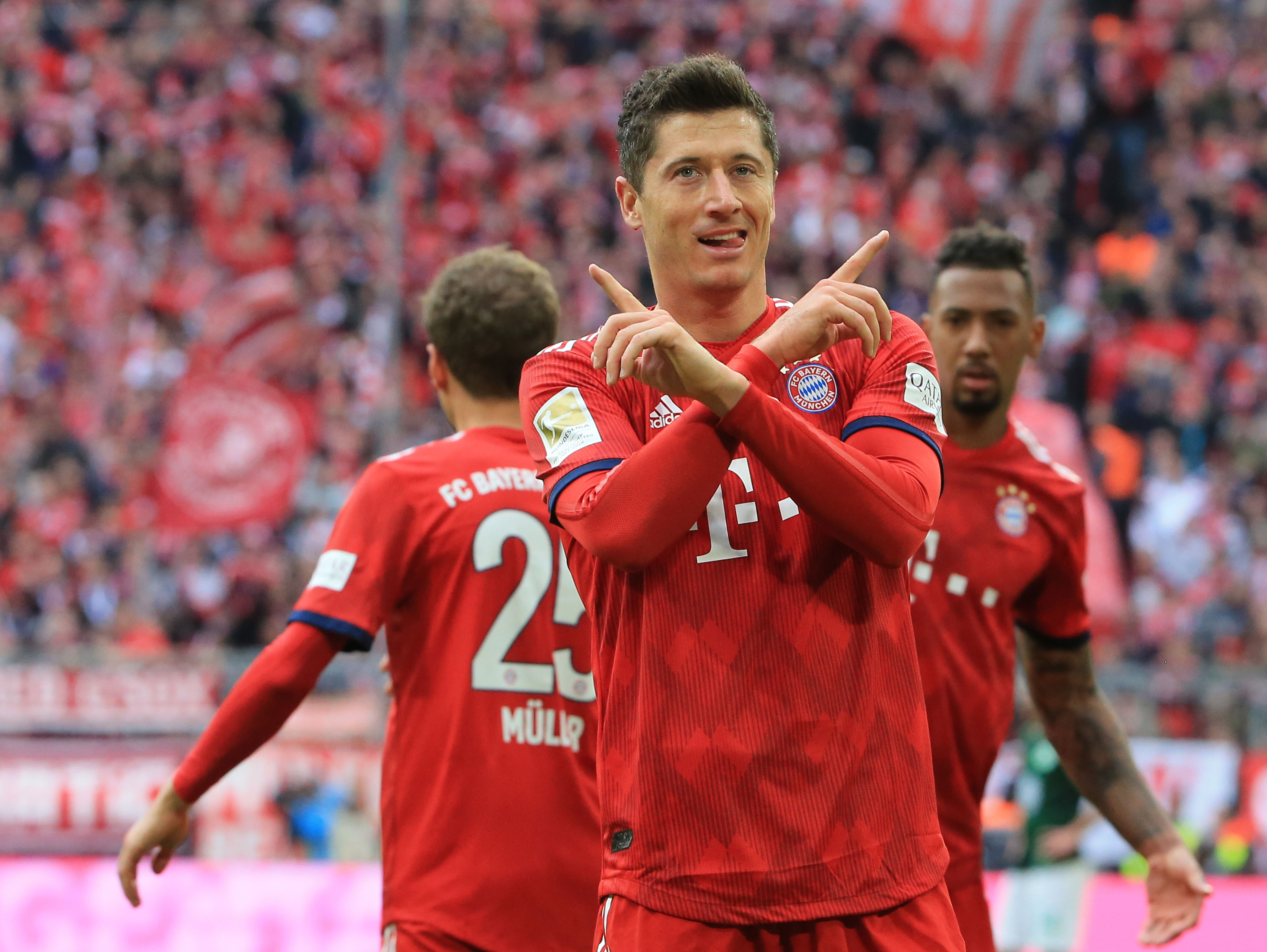 皇马维尼修斯关键进球助球队取胜（维尼修斯制胜球助皇马全取三分）