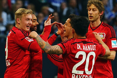 近15年谷歌每年搜索量最高球员：C罗10次断崖领先，梅西仅1次（谷歌近15年年度最热球员：C罗10次一骑绝尘，梅西仅1次登顶）