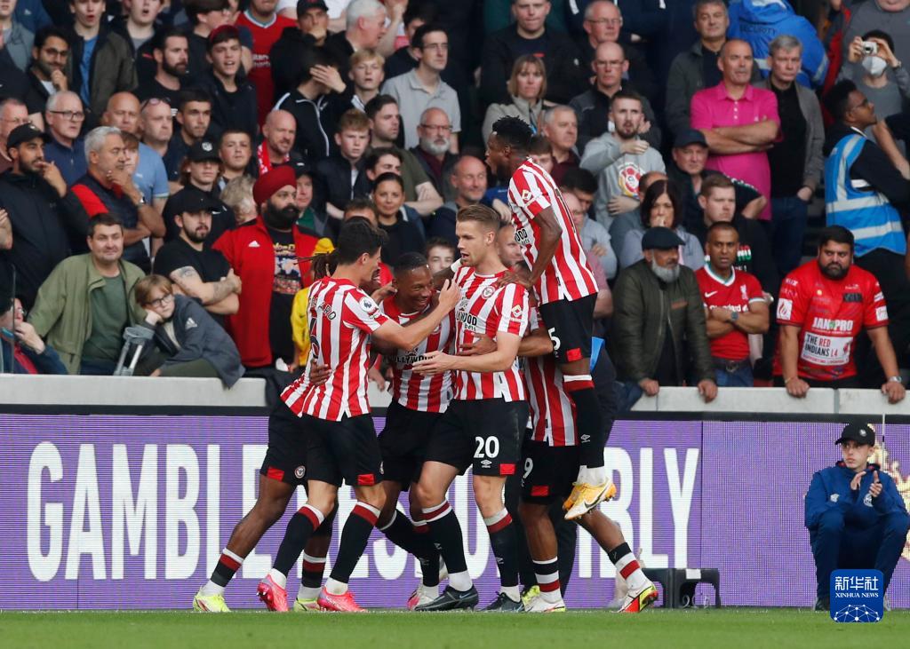 阿媒：阿根廷足协遭司法部门搜查，涉嫌与某金融机构存在关联（阿媒：司法部门突击搜查阿足协，疑与某金融机构有牵连）