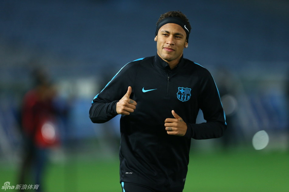 前锋连续助攻带动全队节奏（前锋连助攻激活全队节奏）