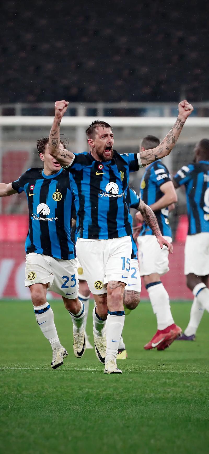 詹姆斯关键助攻锁定胜利（詹姆斯送出致胜助攻）