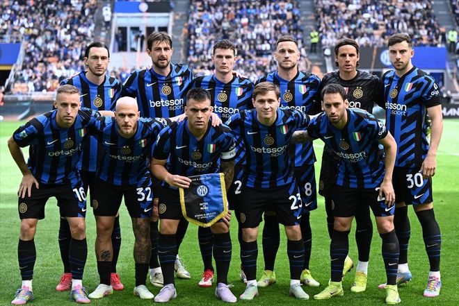 国脚赛后晒训练照，状态回暖（国脚赛后晒训练照，状态逐步回升）