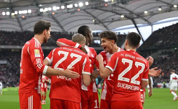 名记：字母哥与队友召开会议，呼吁全队无视外界杂音（名记：字母哥组织队内会议，号召全队忽略外界噪音）