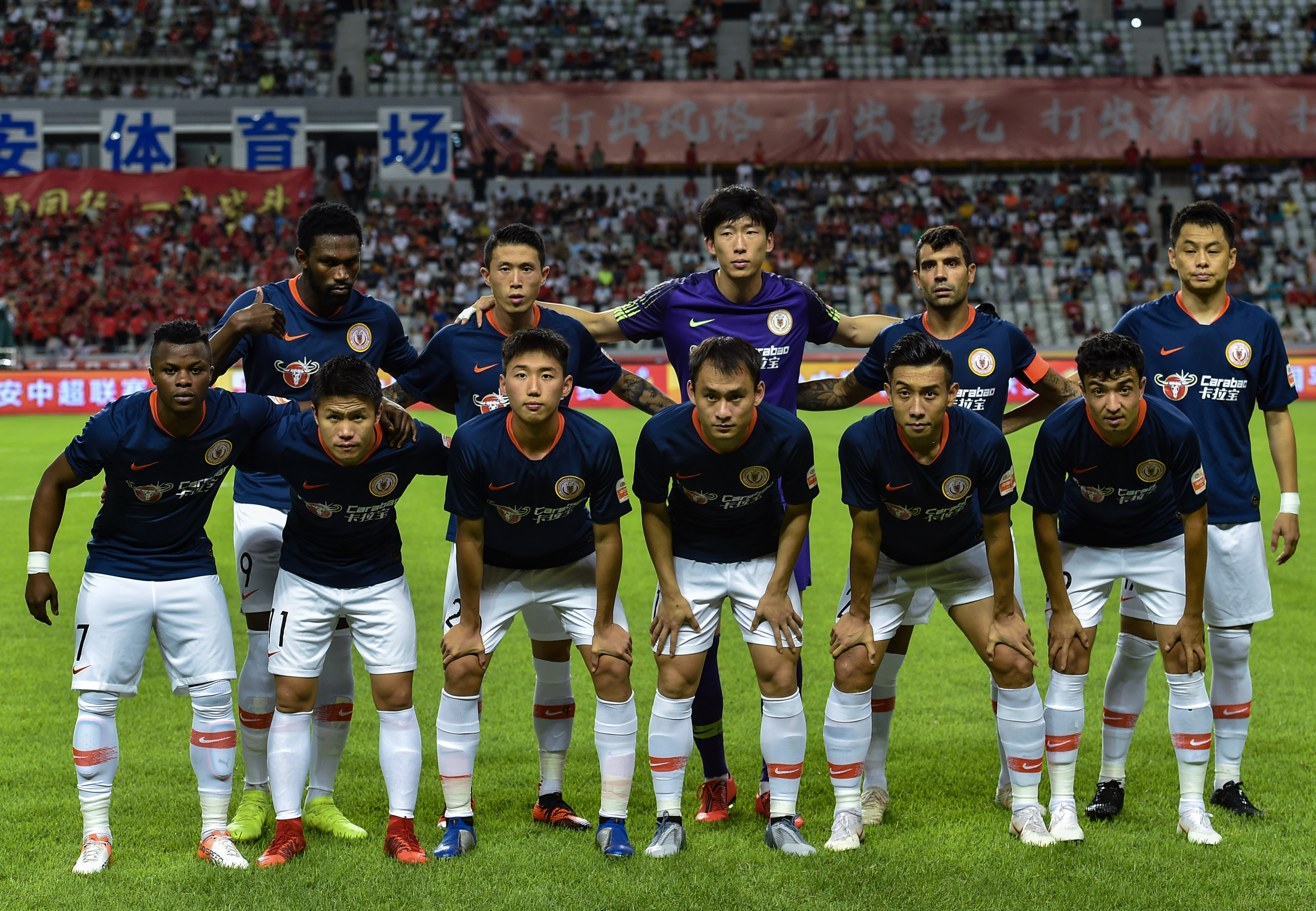 凯恩已在德甲10次完成帽子戏法，为该联赛历史第5多（凯恩德甲已10次戴帽，联赛历史第5多）