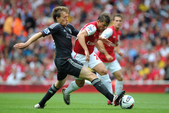 记者：乌尔赖希预计将在赛季结束后退役，留在拜仁任职（记者：乌尔赖希或于赛季末挂靴，转任拜仁岗位）