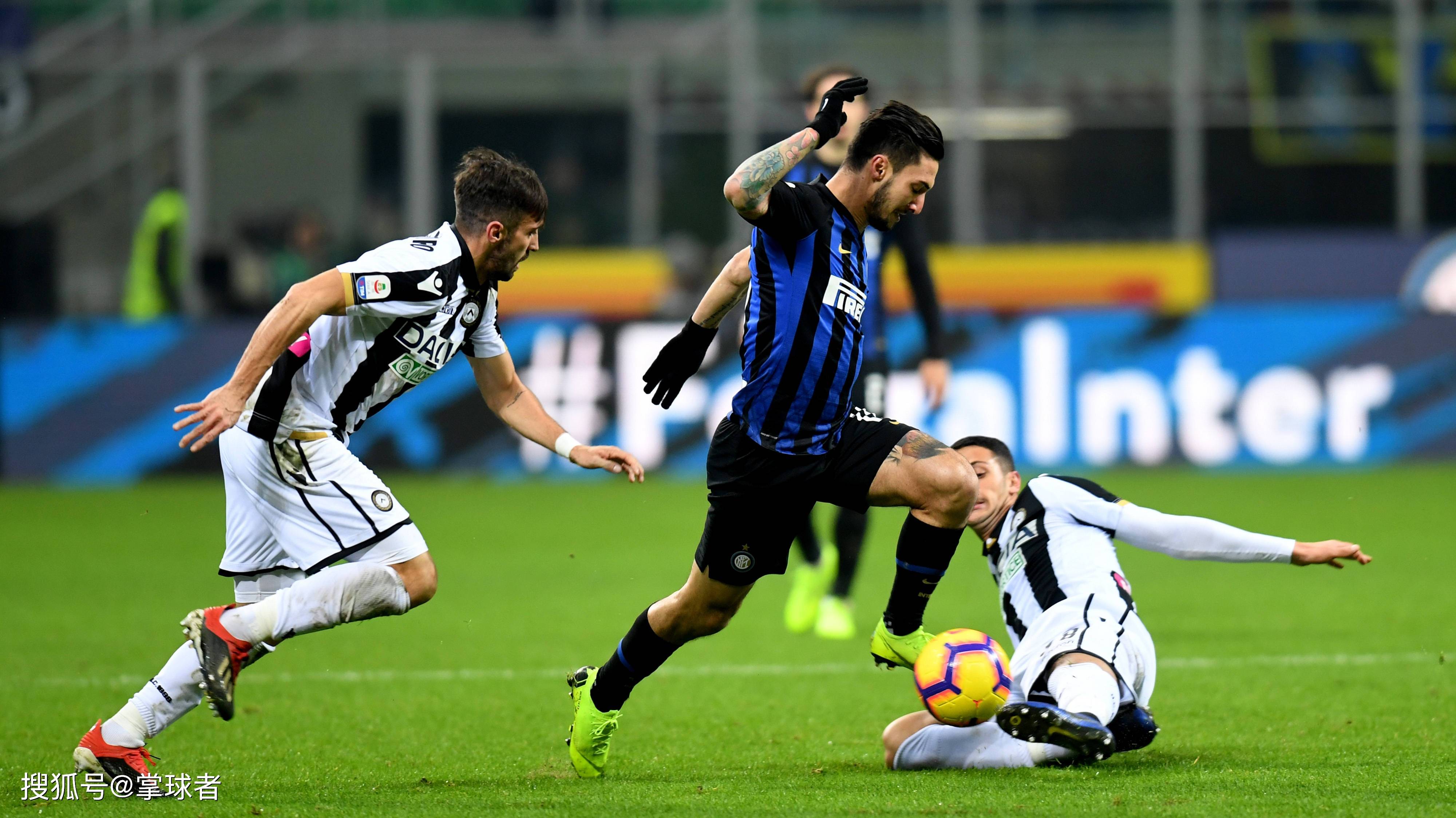 U18国少12月集训名单：魏祥鑫领衔，海外球员姜轶祥在列（U18国少12月集训阵容出炉：魏祥鑫领衔，留洋小将姜轶祥入选）