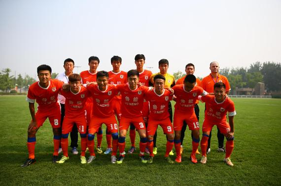 中国澳门U20男足队长：跟学校请假来踢全运会，还得补作业（中国澳门U20男足队长：为打全运会向学校请假，作业还得补上）