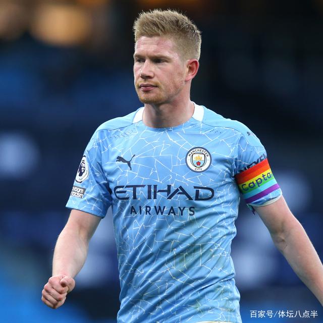 替补登场改变比赛节奏（替补上场扭转比赛节奏）