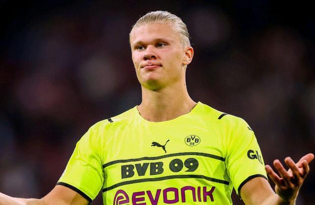 德利赫特：球队还不在想要的位置上，希望本赛季拿到欧冠资格（德利赫特：我们尚未达到理想排名，目标本季锁定欧冠席位）